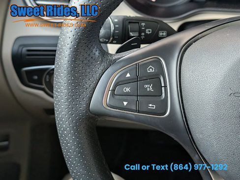 Used 2019 Mercedes-Benz GLC 300 4MATIC image 22