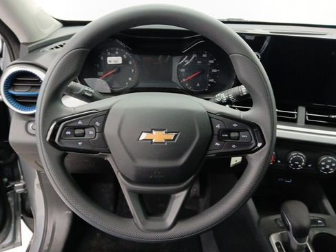 New 2026 Chevrolet Trax LS w/ LS Convenience Package image 9