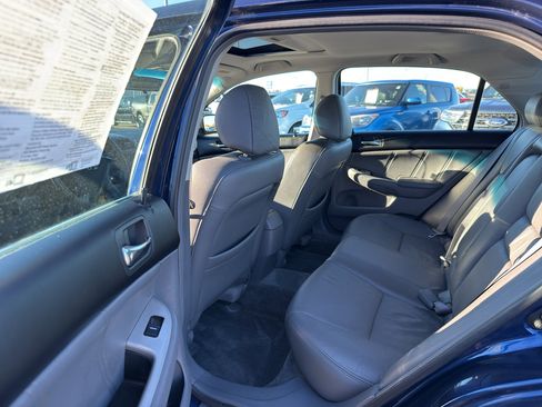 Used 2004 Honda Accord EX image 29