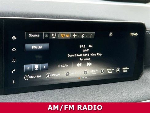 Used 2025 Nissan Kicks SV image 7