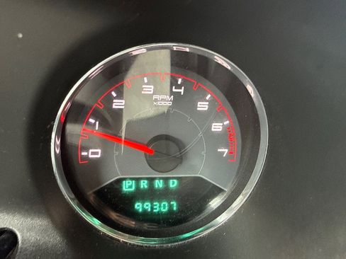 Used 2013 Dodge Avenger SE FWD image 14