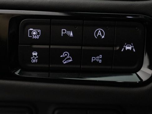 Used 2025 GMC Yukon XL AT4 Ultimate image 20