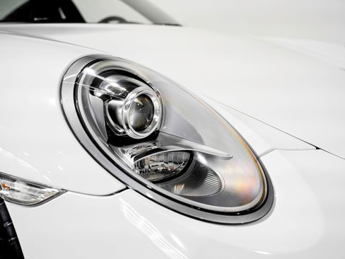 Used 2014 Porsche 911 Carrera image 39
