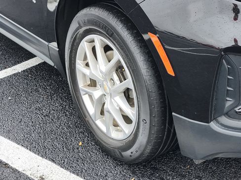 Used 2022 Chevrolet Equinox LS image 7