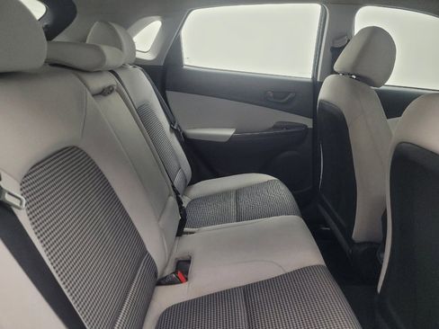 Used 2023 Hyundai Kona SE AWD/4WD image 18