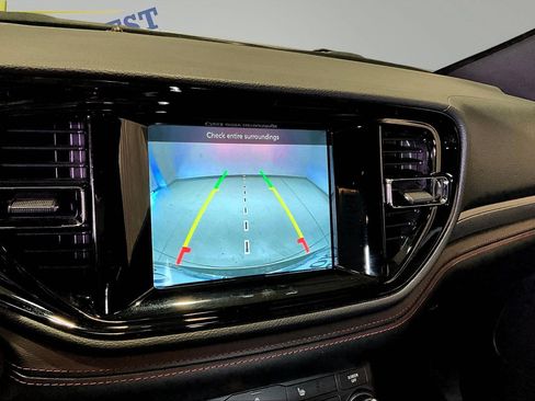 Used 2024 Dodge Durango GT AWD/4WD image 15