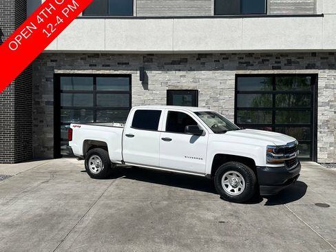 Used 2018 Chevrolet Silverado 1500 W/T w/ WT Convenience Package AWD/4WD image 1
