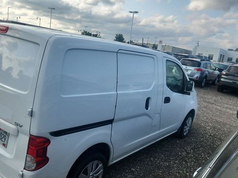 Used 2021 Nissan NV200 SV FWD image 4