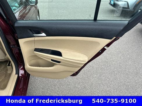 Used 2011 Honda Accord LX image 13