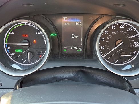 Used 2021 Toyota Camry LE image 15