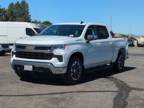 Certified 2026 Chevrolet Silverado 1500 LT AWD/4WD image 4