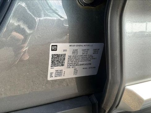 Used 2022 GMC Yukon XL Denali image 18