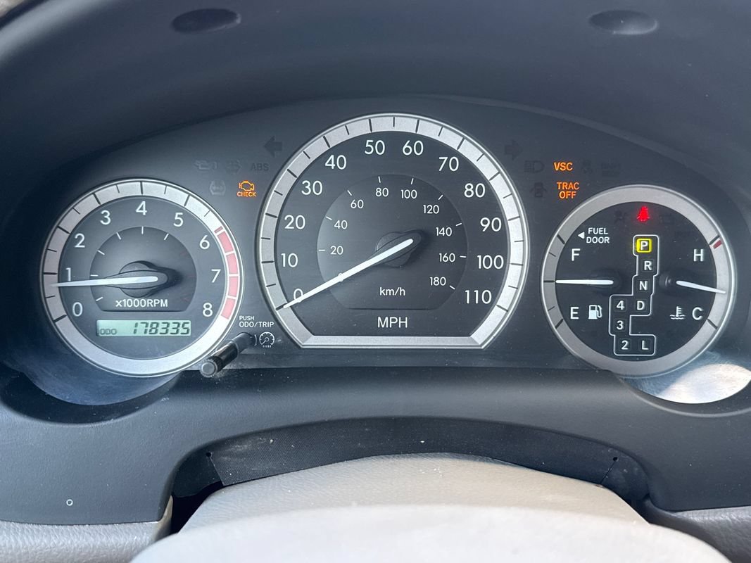 Used 2004 Toyota Sienna CE FWD image 29