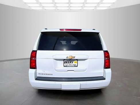 Used 2019 Chevrolet Suburban LT AWD/4WD image 4