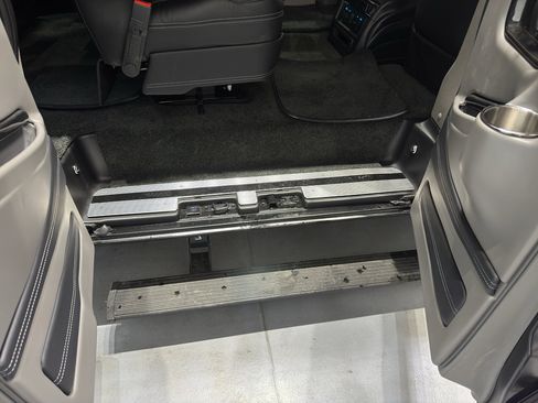 New 2026 GMC Savana 2500 w/ Driver Convenience Package RWD image 34