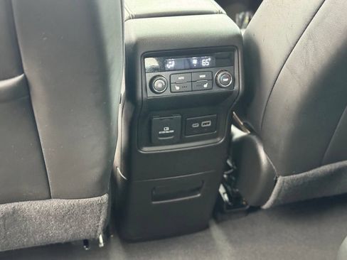 Used 2023 GMC Acadia AT4 w/ Technology Package AWD/4WD image 25