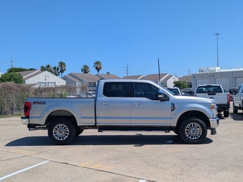 Used 2022 Ford F250 XLT w/ XLT Premium Package AWD/4WD image 4