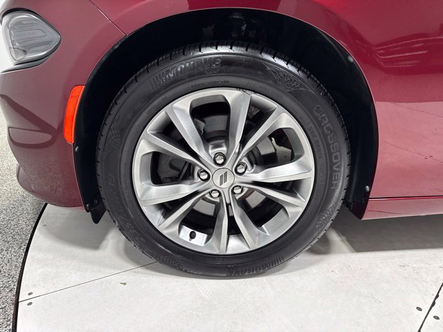 Used 2020 Dodge Charger SXT AWD/4WD image 6