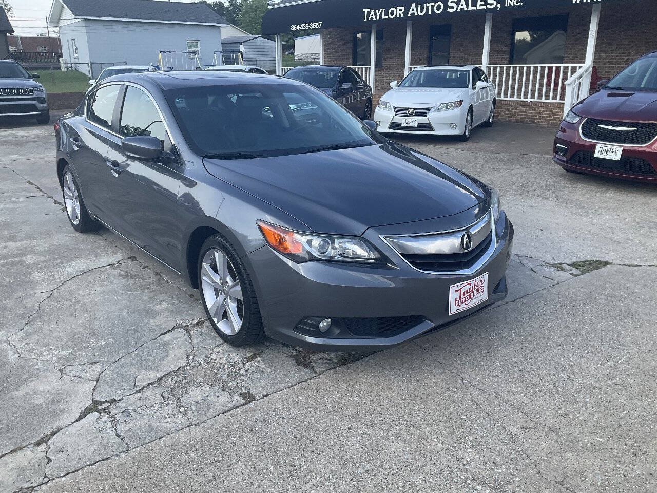 Used 2014 Acura ILX w/ Technology Package FWD image 1