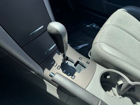 Used 2010 Hyundai Sonata SE FWD image 18