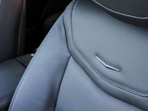 New 2025 Cadillac XT6 Premium Luxury image 26