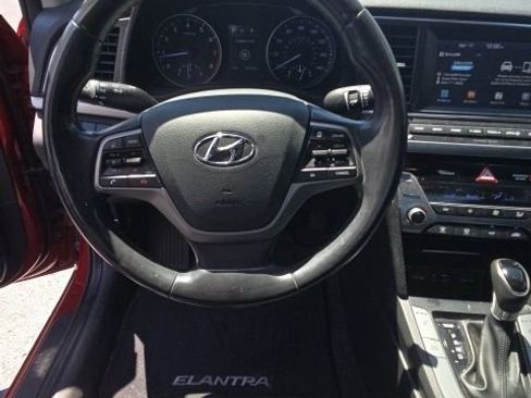 Used 2017 Hyundai Elantra Value Edition image 14