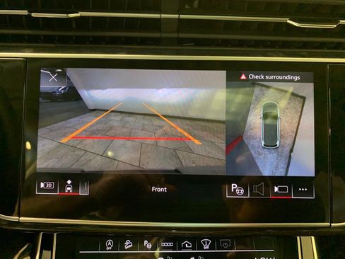 Used 2023 Audi Q7 3.0T Prestige image 25