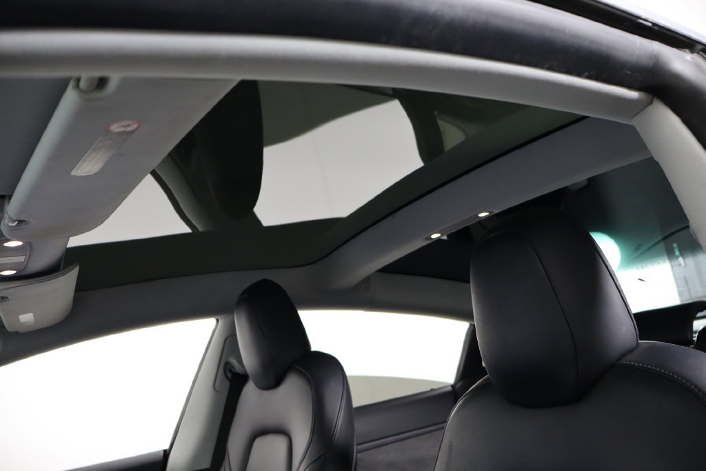 Used 2019 Tesla Model 3 Standard Range Plus RWD image 15