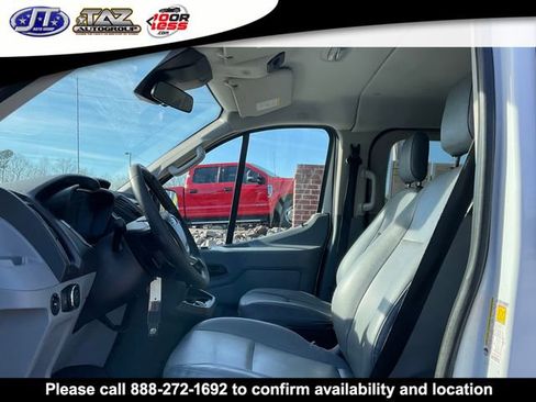 Used 2017 Ford Transit 150 XL image 10
