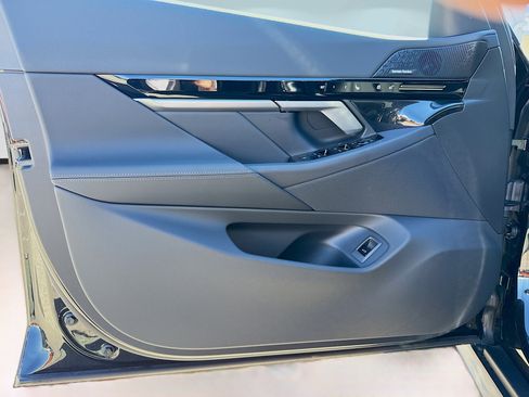 New 2026 BMW 530i image 22