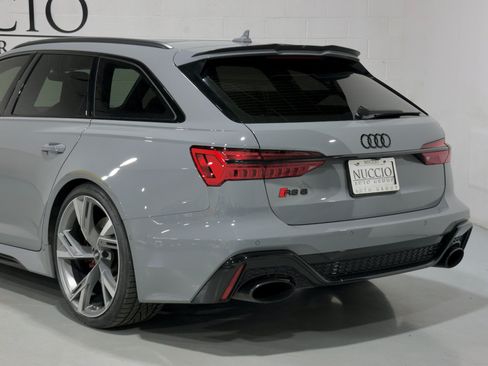 Used 2021 Audi RS 6 AWD/4WD image 25