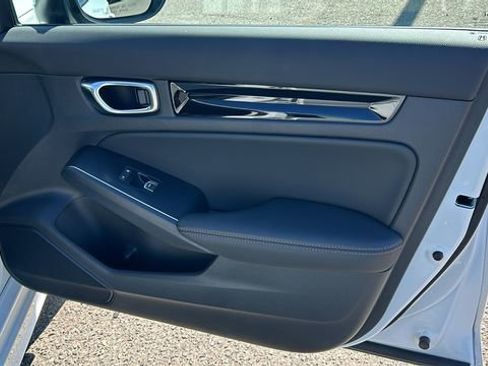 Used 2024 Honda Civic Touring image 10