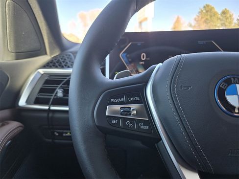 New 2026 BMW X5 xDrive50e w/ Climate Comfort Package image 29