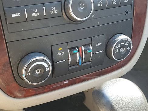 Used 2009 Chevrolet Impala LS image 12