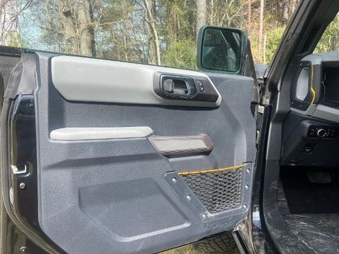 Used 2023 Ford Bronco Badlands w/ Sasquatch Package image 7