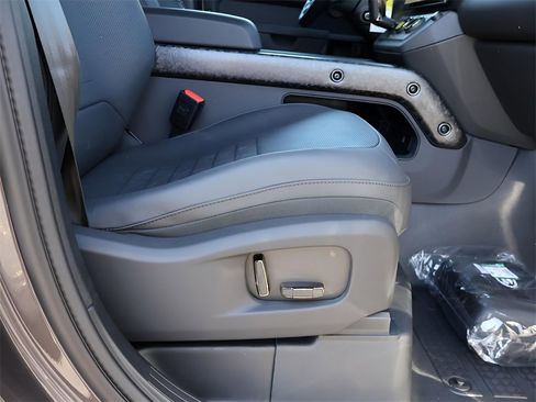 New 2026 Land Rover Defender 110 image 15