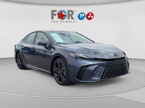 Used 2026 Toyota Camry XSE FWD image 7