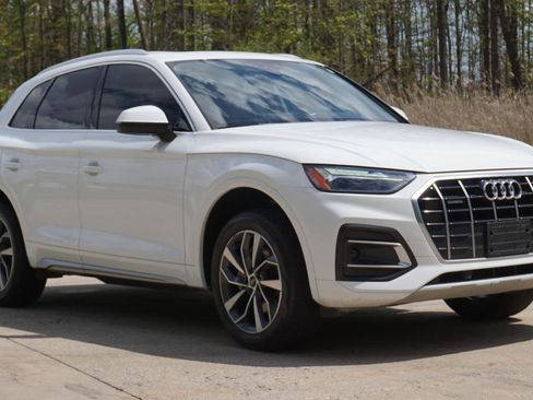 Used 2021 Audi Q5 2.0T Premium w/ Convenience Package AWD/4WD image 7