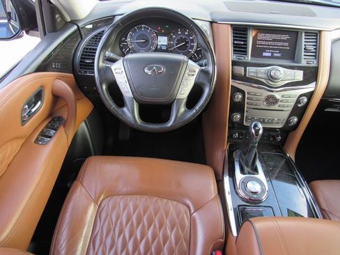 Used 2018 INFINITI QX80 Base w/ Deluxe Technology Package image 17