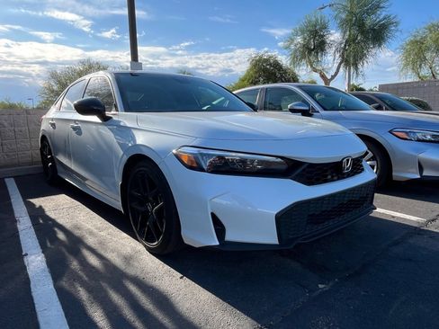 Used 2025 Honda Civic Sport image 5