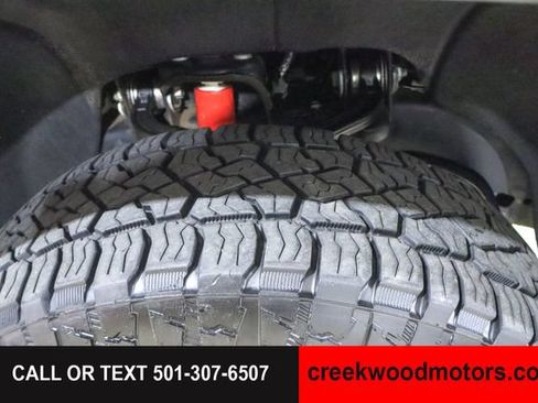 Used 2023 GMC Sierra 2500 Denali w/ Denali Ultimate Package AWD/4WD image 20