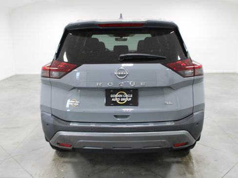 Used 2023 Nissan Rogue SL w/ SL Premium Package image 8