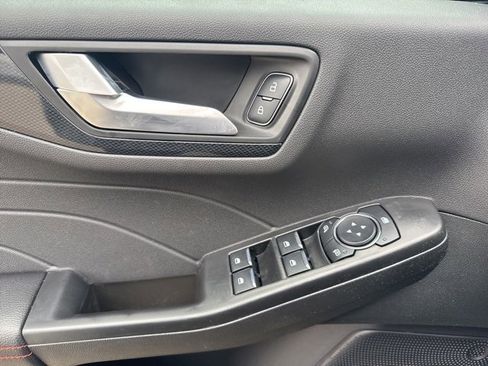 New 2026 Ford Escape ST-Line Select w/ Equipment Group 401A image 18