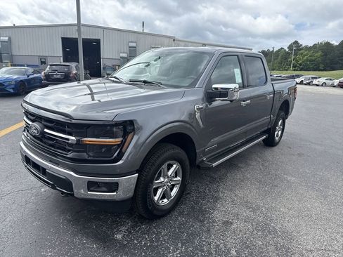 New 2025 Ford F150 XLT w/ Equipment Group 302A MID image 7