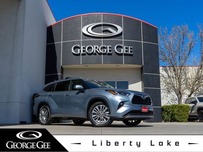 Used 2024 Toyota Highlander Platinum