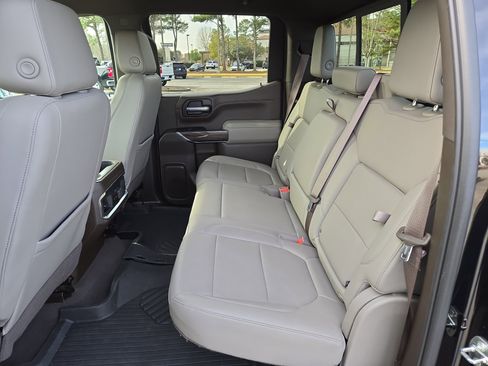 Used 2022 Chevrolet Silverado 1500 LTZ image 20