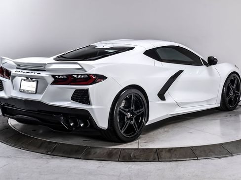 Used 2023 Chevrolet Corvette Stingray Premium Cpe w/ Z51 Performance Package RWD image 6