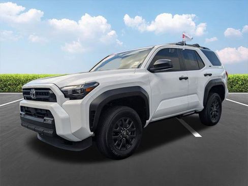 Certified 2025 Toyota 4Runner SR5 AWD/4WD image 10