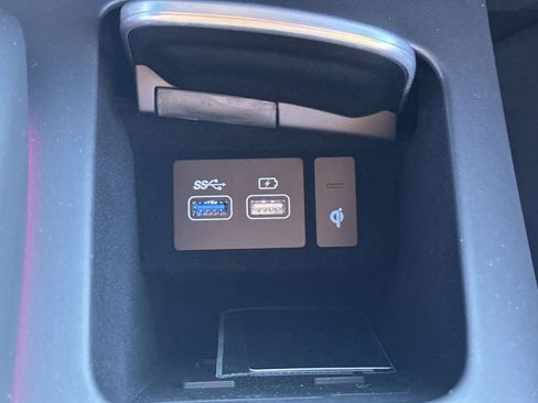 New 2025 Genesis GV70 3.5T Sport w/ Sport Advanced Package image 22