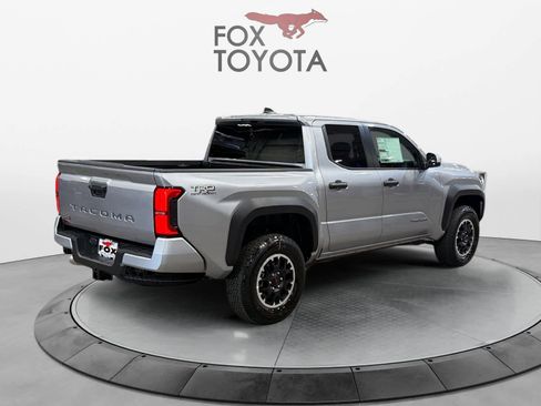 New 2025 Toyota Tacoma TRD Off-Road AWD/4WD image 5